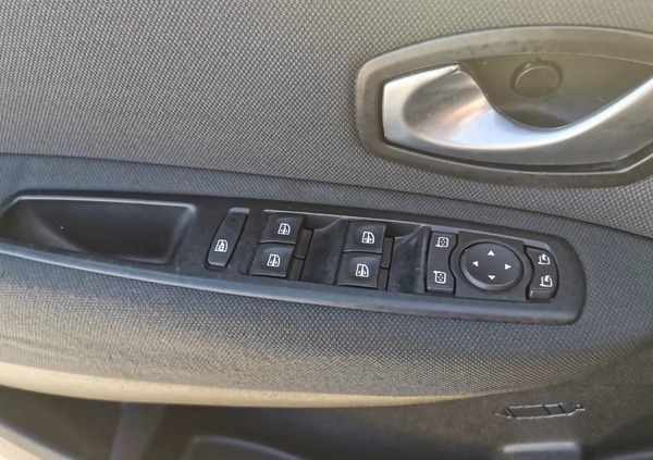 Renault Grand Scenic cena 17600 przebieg: 204000, rok produkcji 2009 z Śrem małe 154